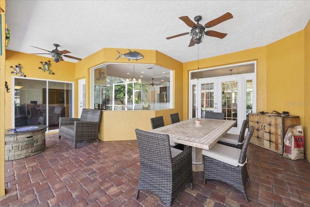 Single Family Residence at 25200 HARBORSIDE BLVD, PUNTA GORDA, photo 39 of 57