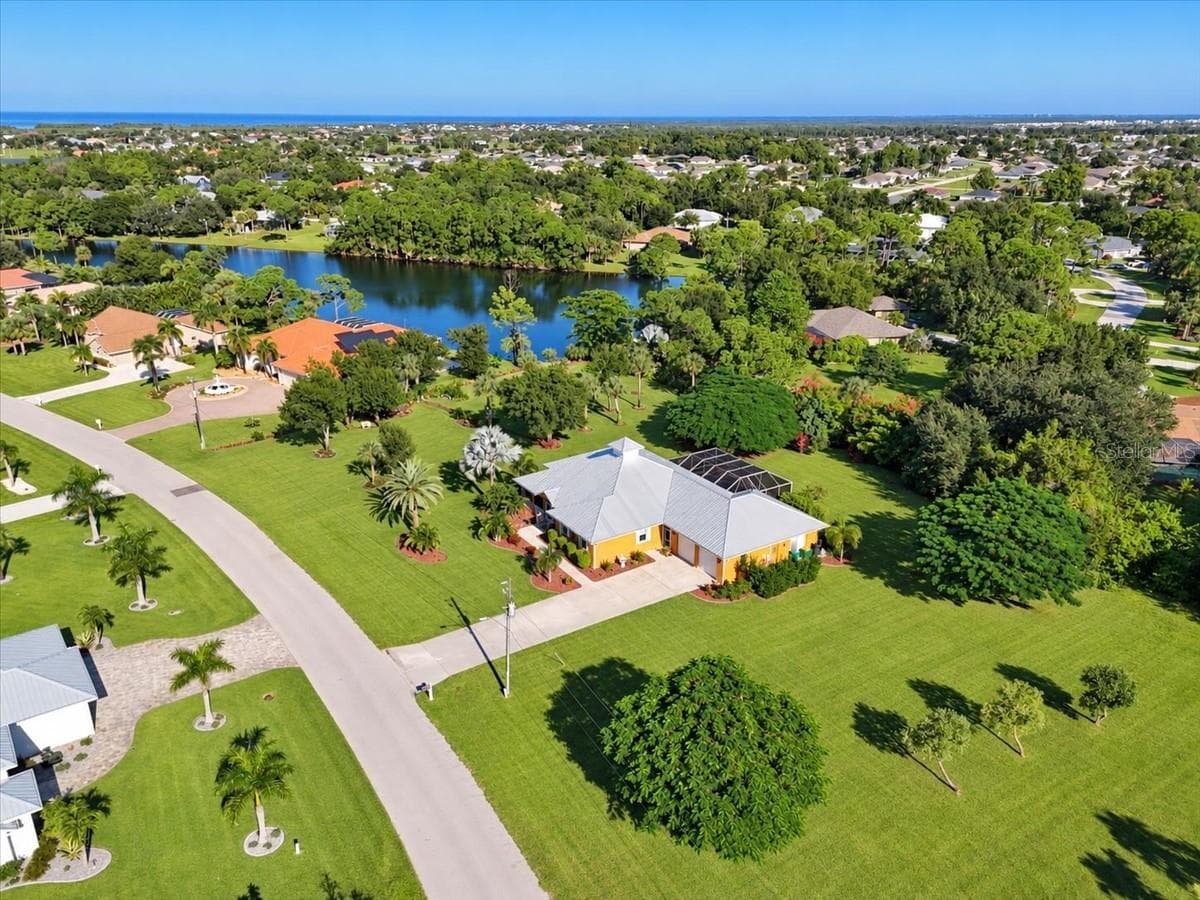 Single Family Residence at 25200 HARBORSIDE BLVD, PUNTA GORDA, photo 55 of 57