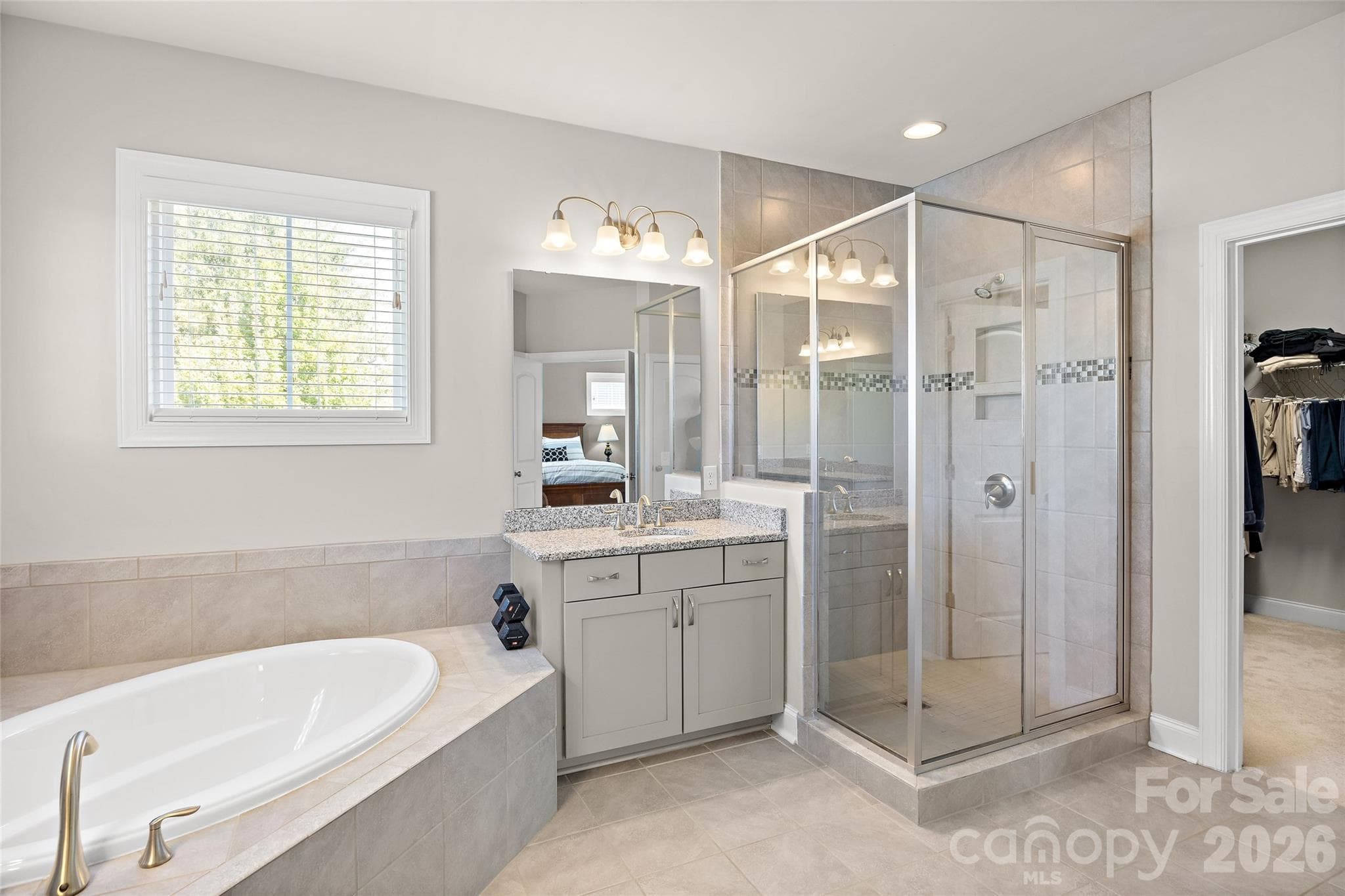 Oversized Soaking Tub and Glass Enclosed Shower - 1557 Cedar Park Drive, Pineville