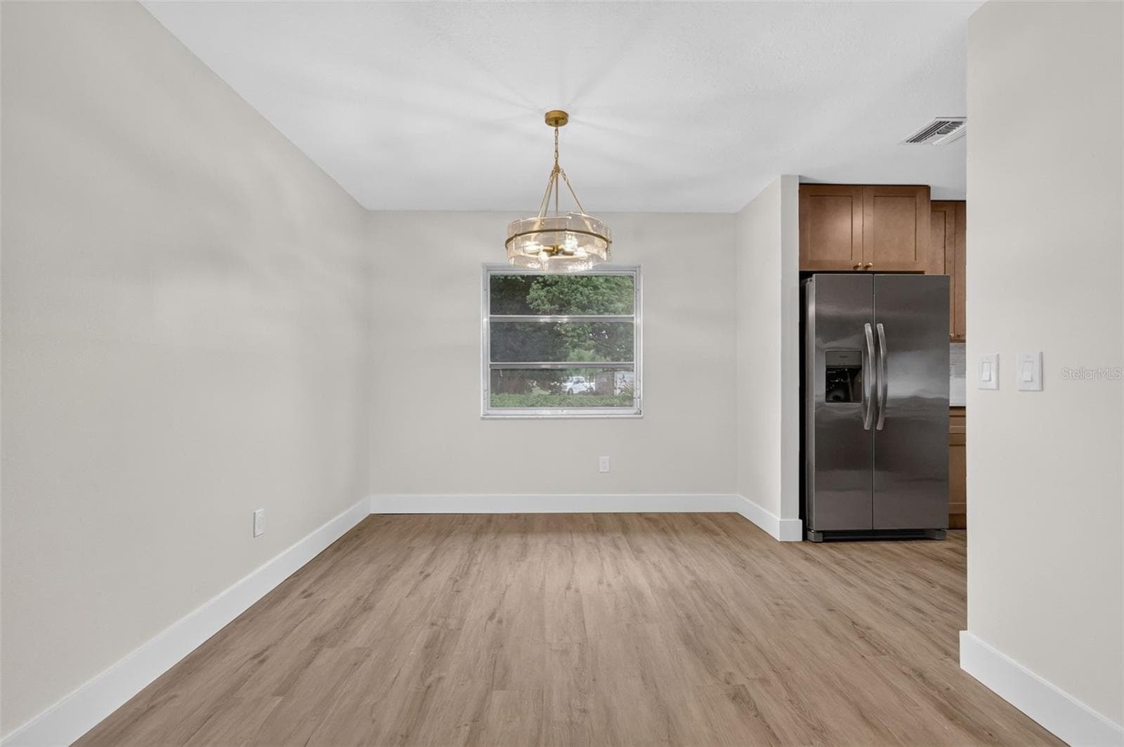 Single Family Residence at 2219 WINTER WOODS BLVD, WINTER PARK, photo 5 of 23