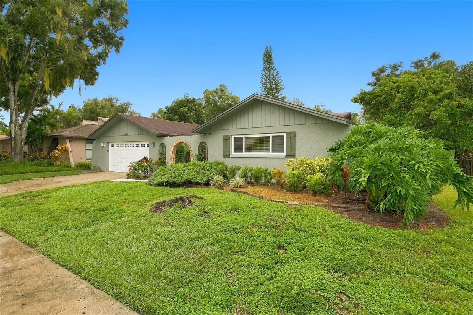 1297 Peach Tree Dr, Dunedin. - 1297 PEACH TREE DR, DUNEDIN