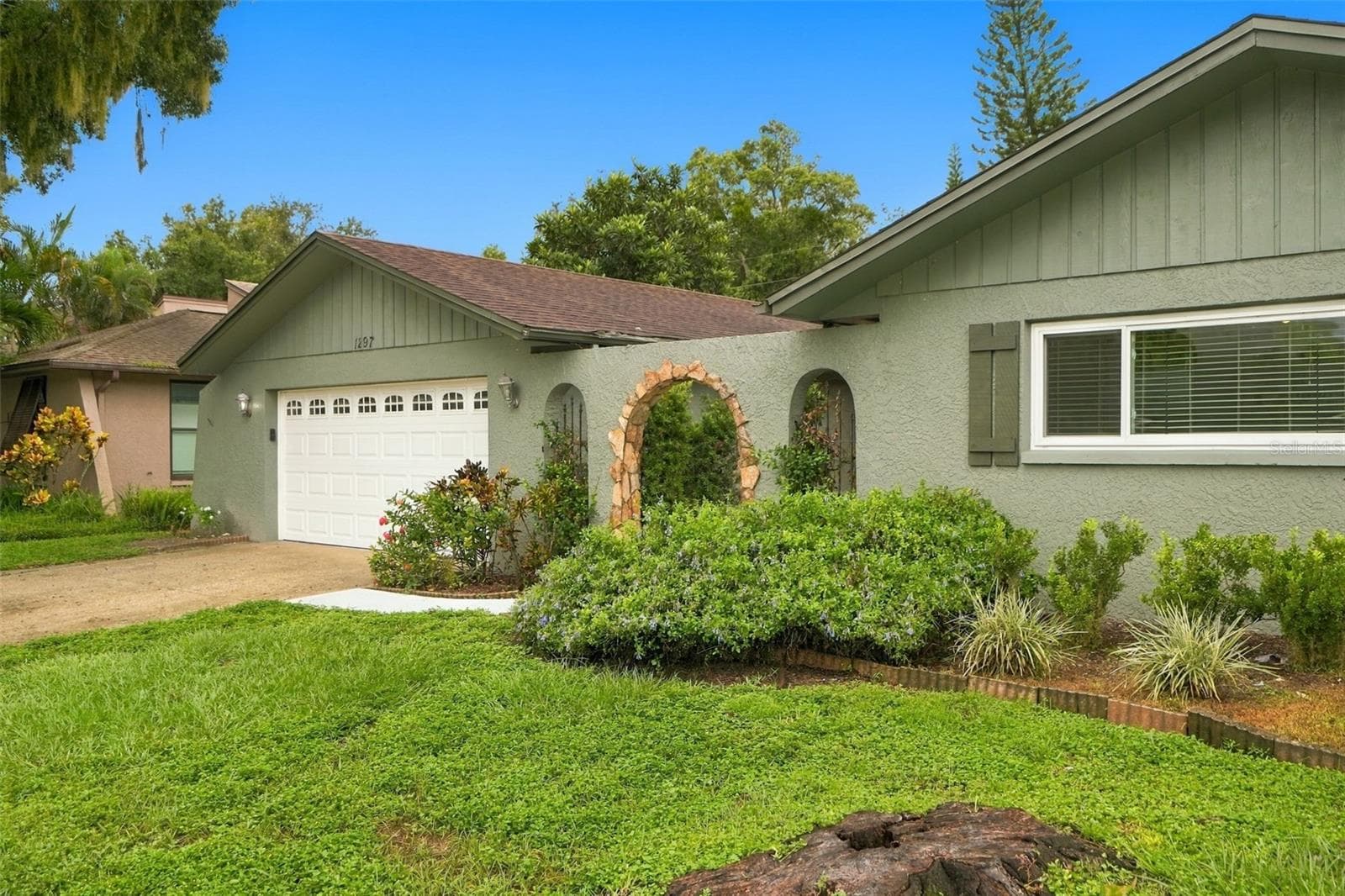 1297 Peach Tree Dr, Dunedin. - 1297 PEACH TREE DR, DUNEDIN