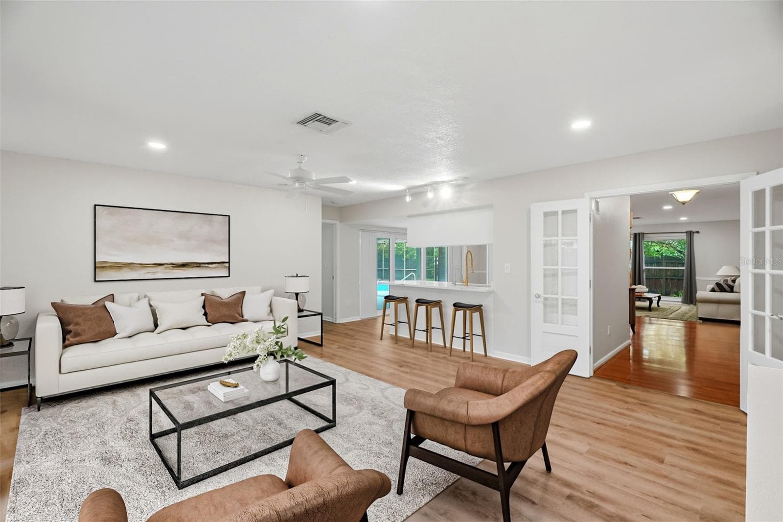 Family room. - 1297 PEACH TREE DR, DUNEDIN