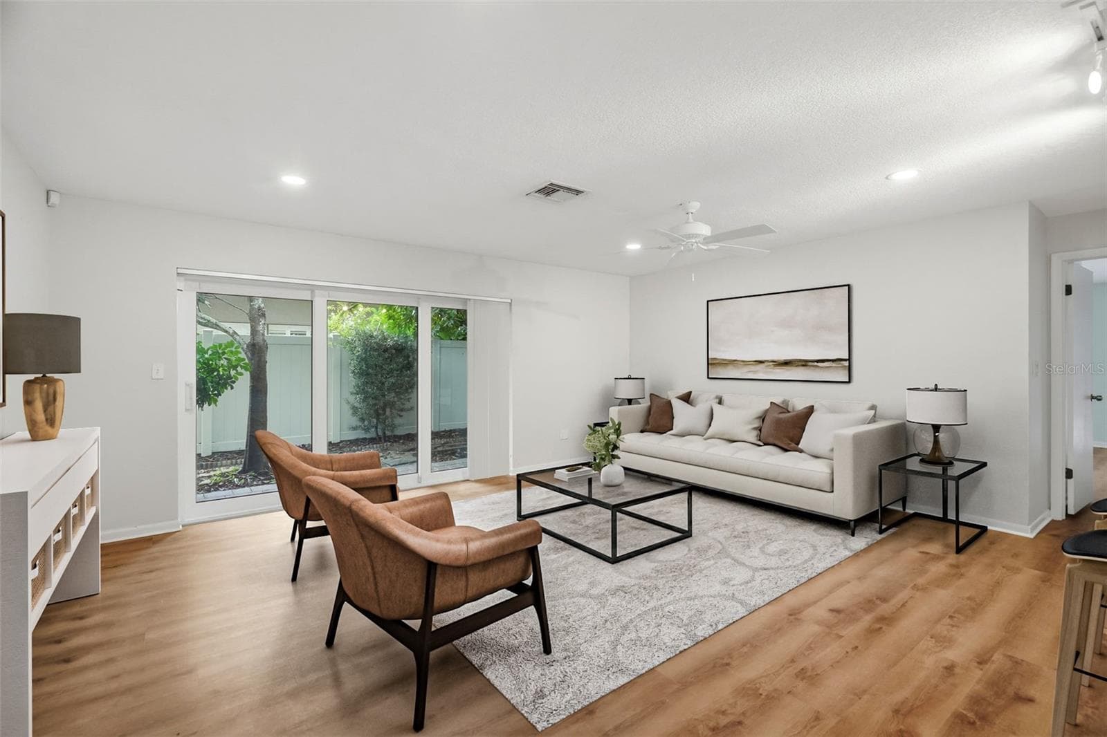 Family room. - 1297 PEACH TREE DR, DUNEDIN