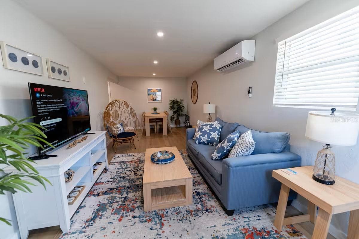 1 Bedroom Unit 2. - 122 CORAL AVE, REDINGTON SHORES