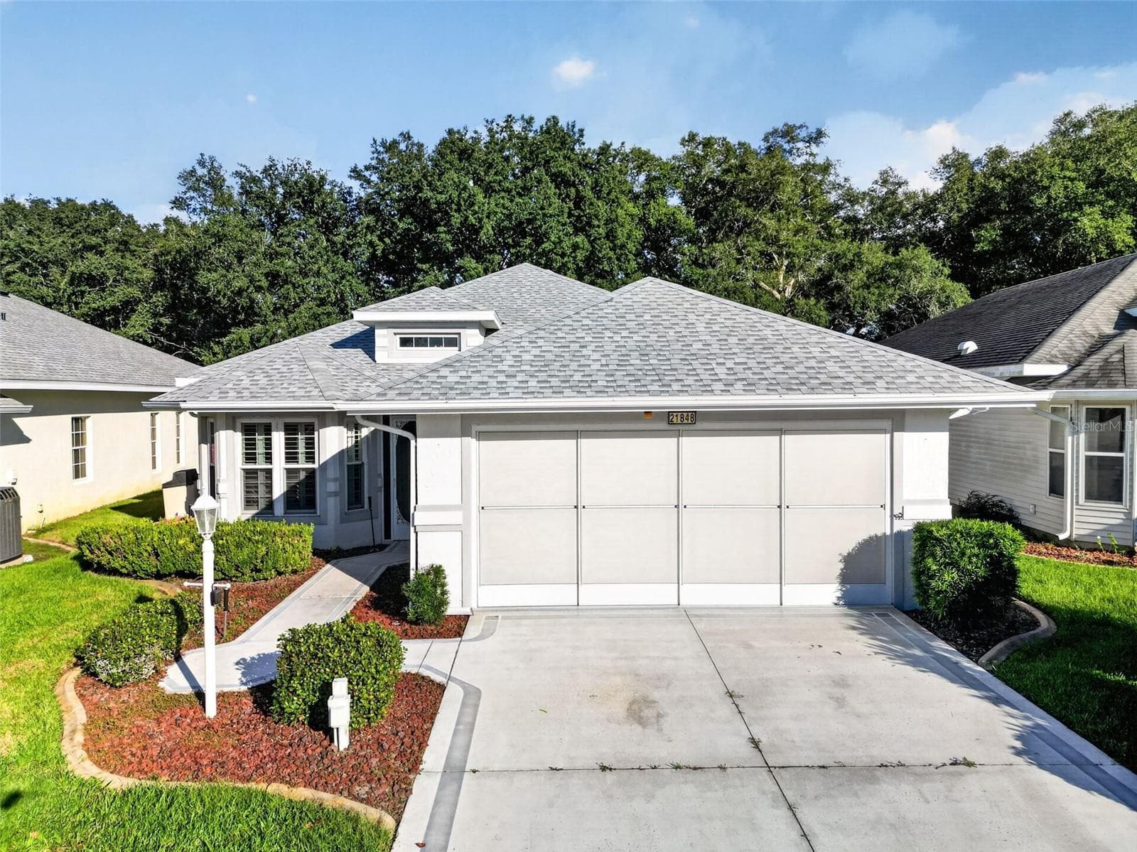 Single Family Residence at 21848 ROYAL ST GEORGES LN, LEESBURG, photo 4 of 74