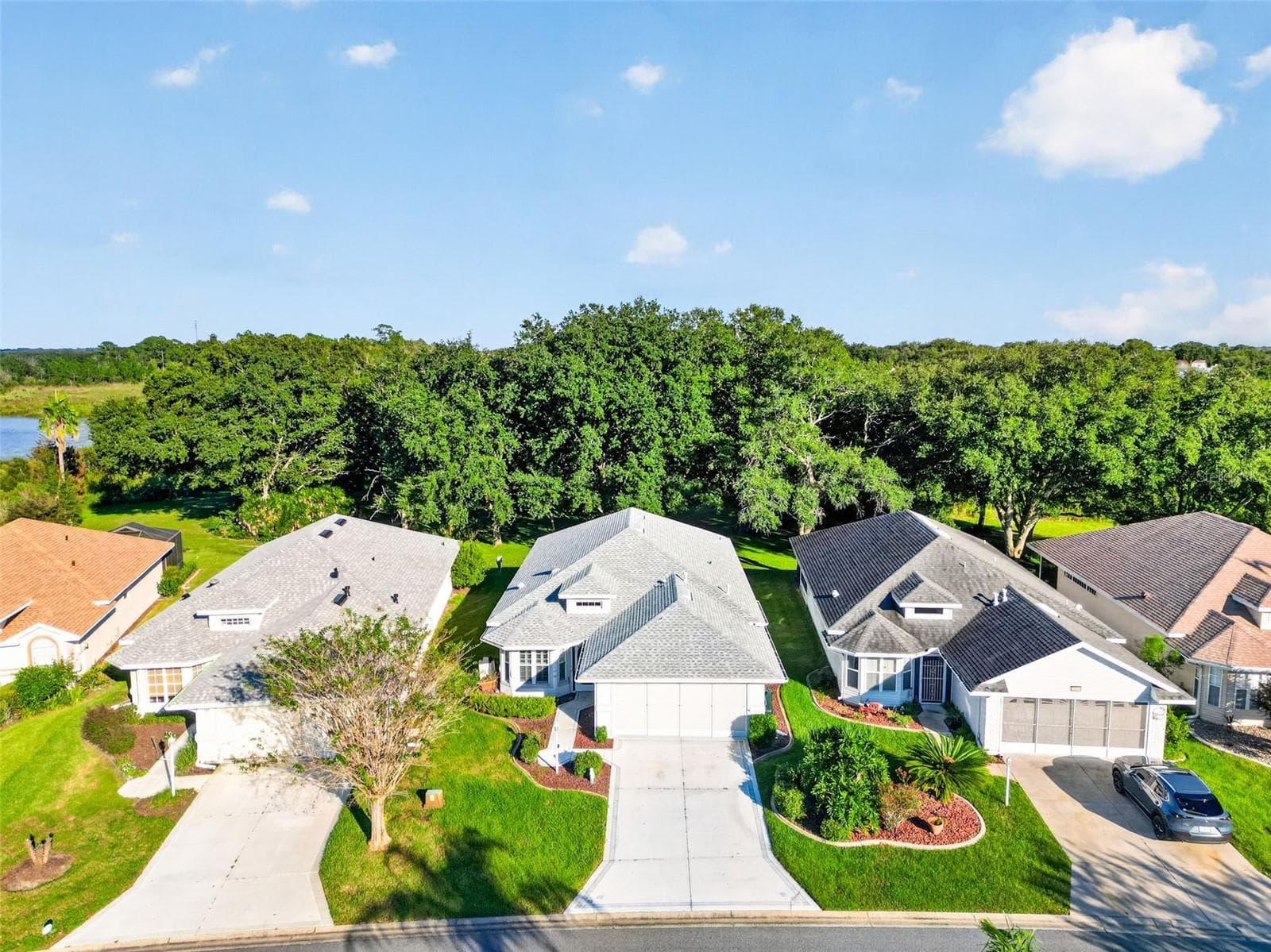 Single Family Residence at 21848 ROYAL ST GEORGES LN, LEESBURG, photo 6 of 74