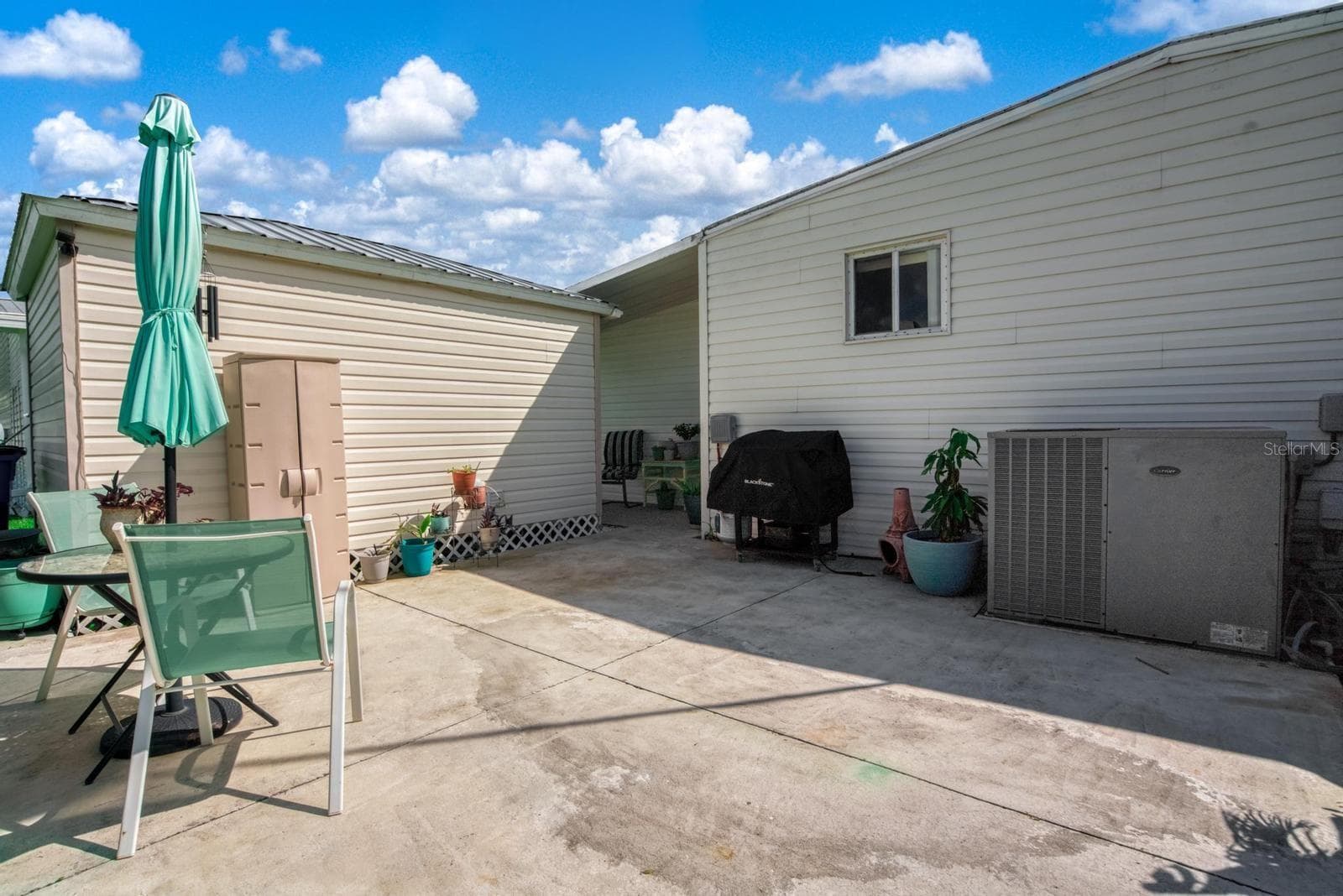 Mobile Home at 2024 E ROBIN AVE, SEBRING, photo 38 of 56