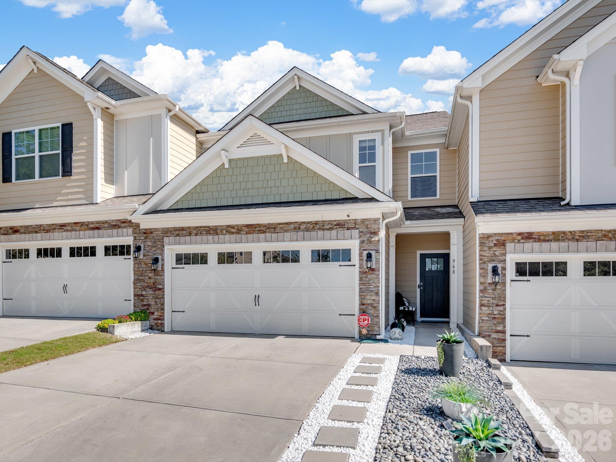 Townhouse at 968 Pennington Drive, Lancaster, photo 3 of 48