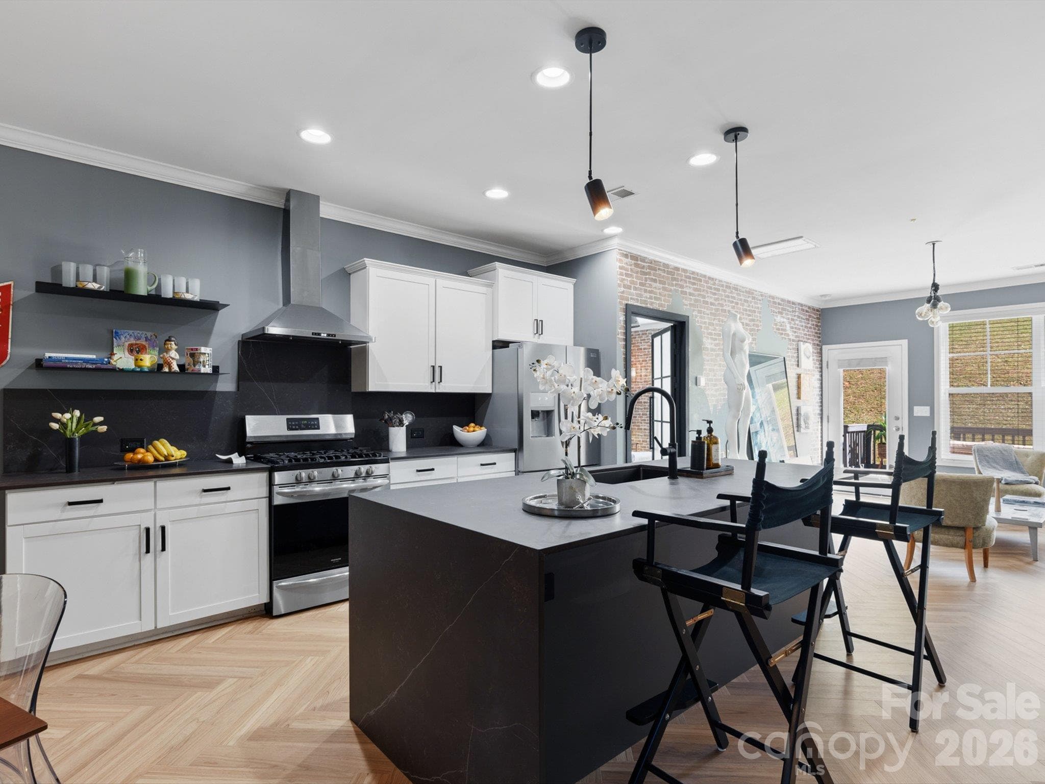 Townhouse at 968 Pennington Drive, Lancaster, photo 10 of 48