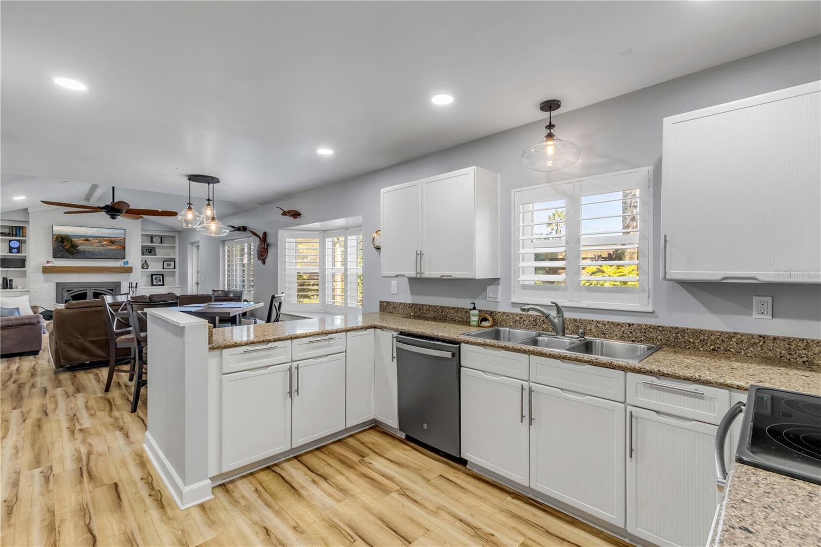 Single Family Residence at 7 OAK TREE DR, NEW SMYRNA BEACH, photo 13 of 42