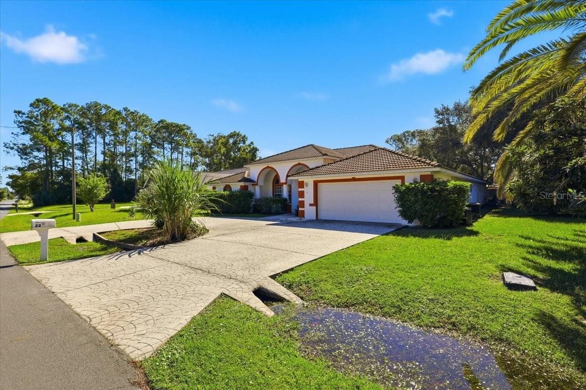 Single Family Residence at 22 BASSETT LN, PALM COAST, photo 4 of 58