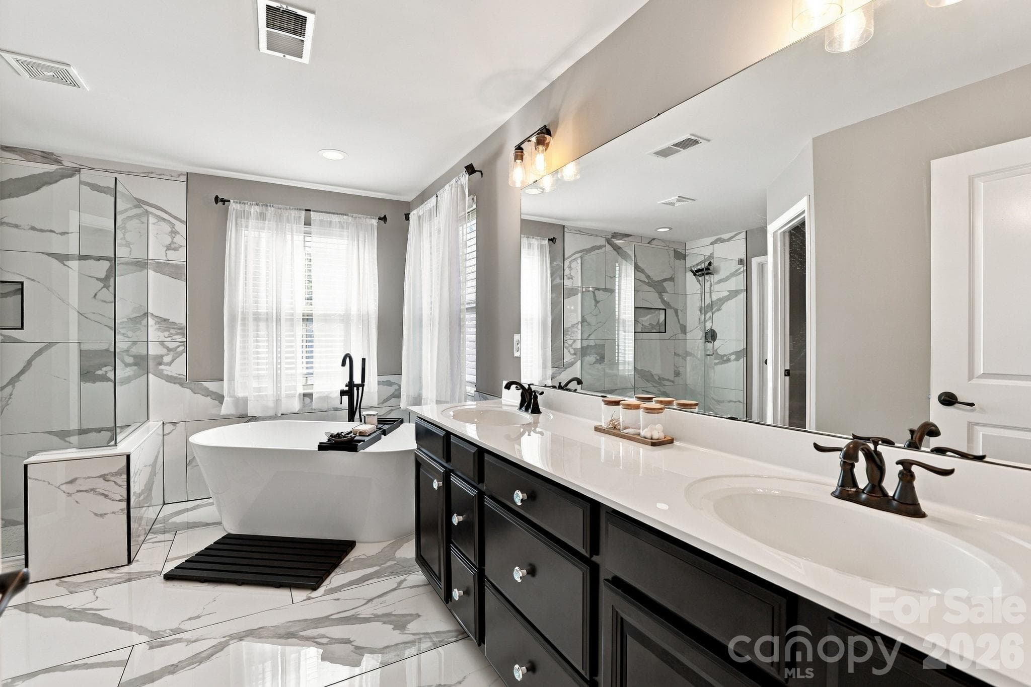 Single Family Residence at 2516 Alyssa Lane, Charlotte, photo 22 of 48