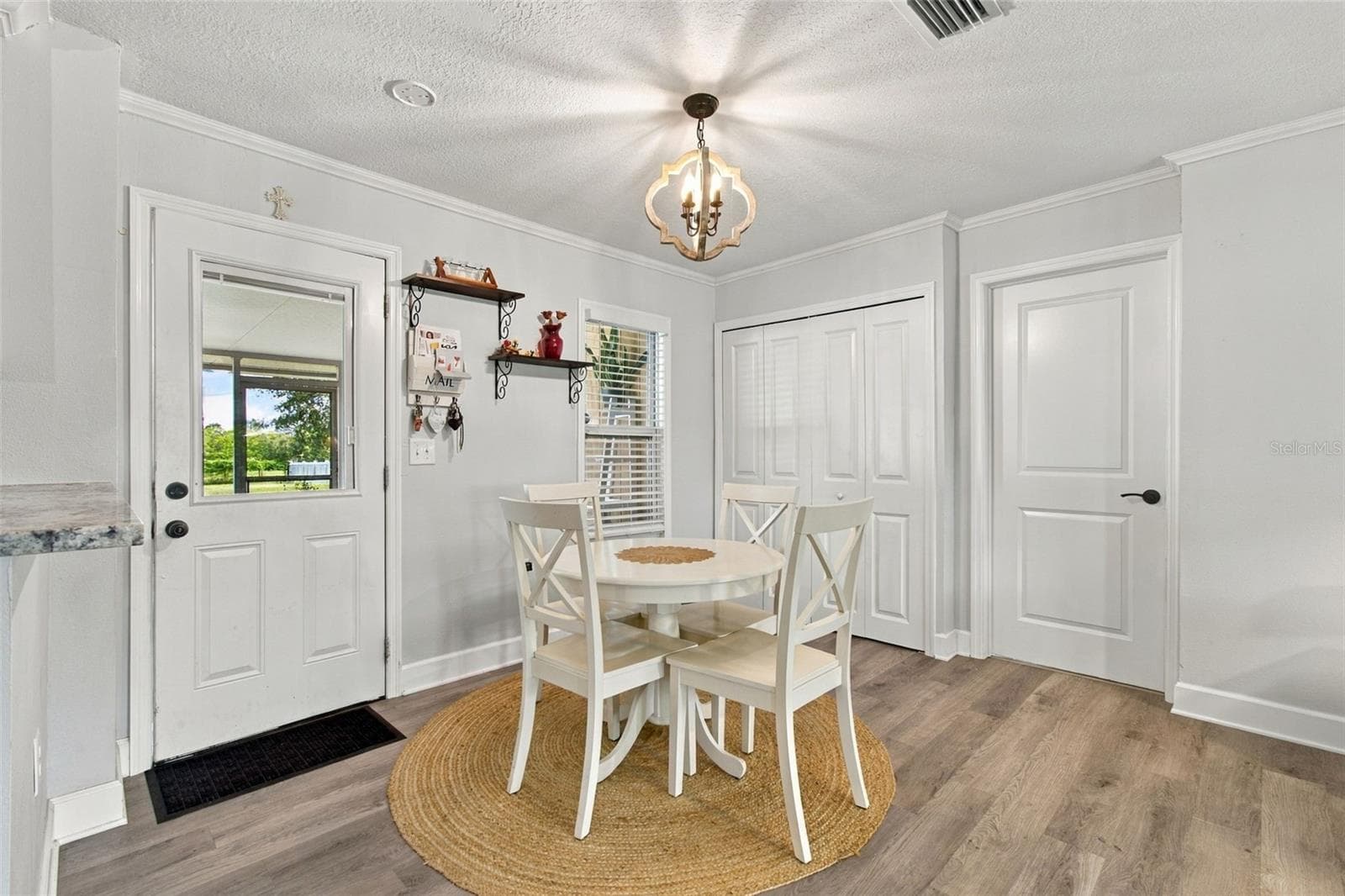 Single Family Residence at 335 COUNTRY CLUB DR, OLDSMAR, photo 9 of 52