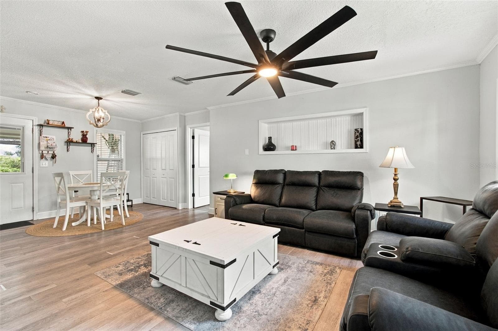 Single Family Residence at 335 COUNTRY CLUB DR, OLDSMAR, photo 11 of 52