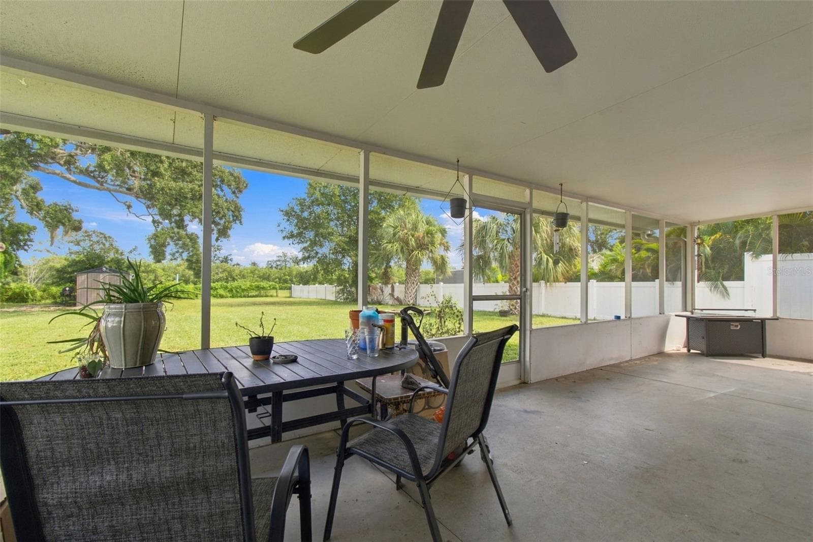 Single Family Residence at 335 COUNTRY CLUB DR, OLDSMAR, photo 35 of 52