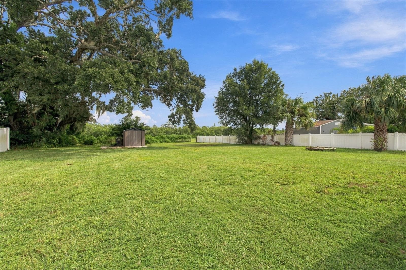 Single Family Residence at 335 COUNTRY CLUB DR, OLDSMAR, photo 45 of 52
