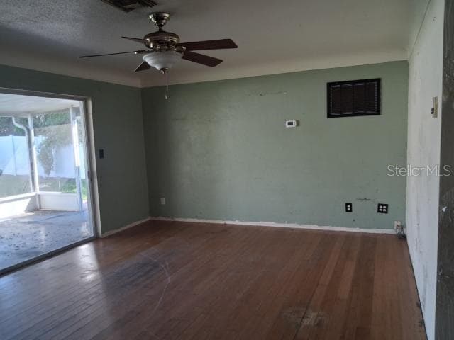 Single Family Residence at 8825 113TH ST, SEMINOLE, photo 9 of 42