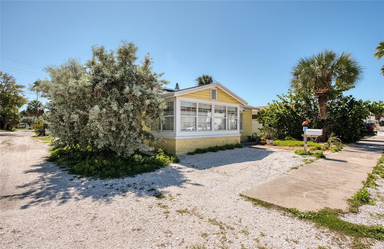 Single Family Residence at 102 11TH AVE, ST PETE BEACH, photo 8 of 71