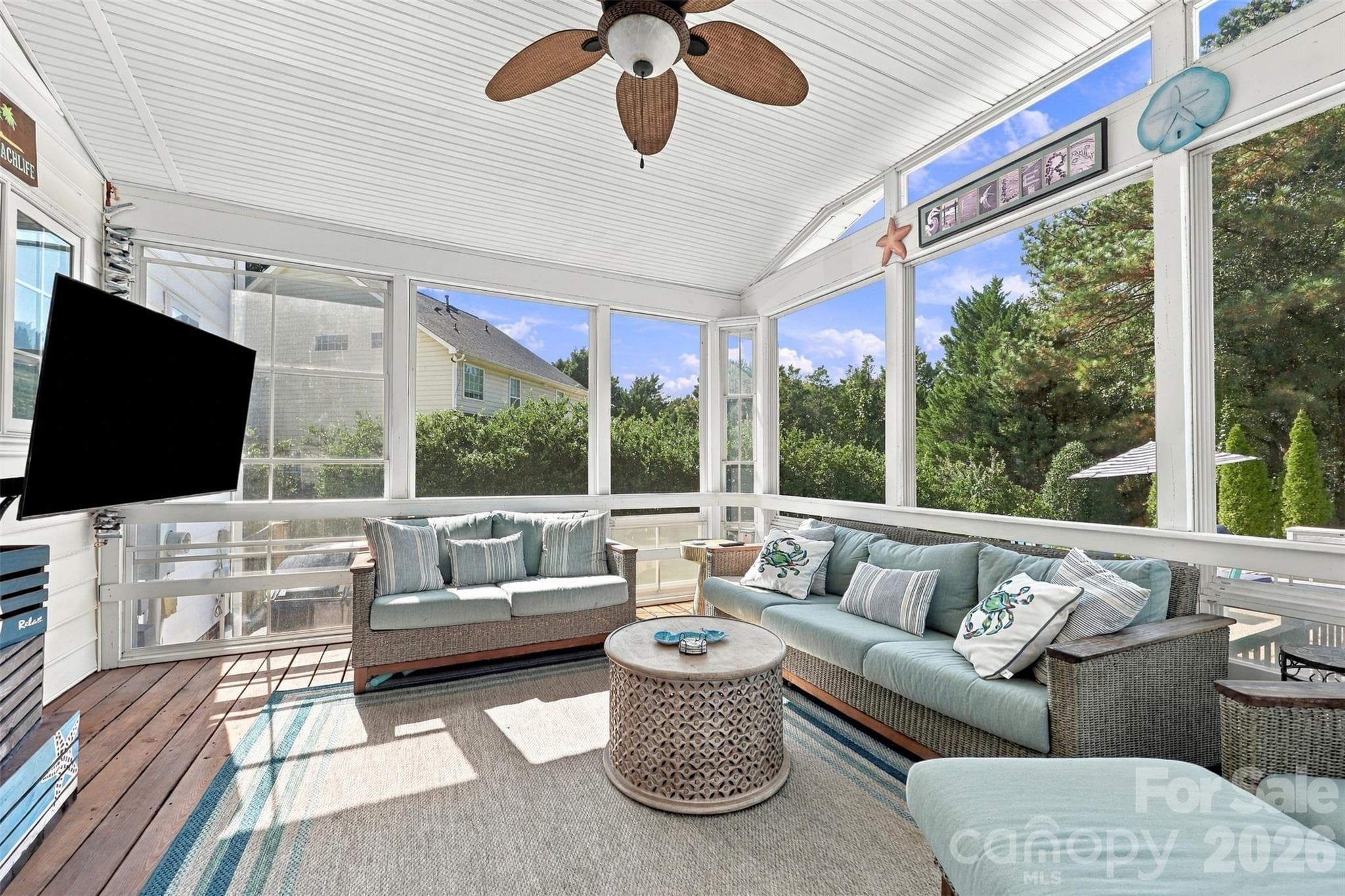 Single Family Residence at 15502 Tolliver Drive, Charlotte, photo 31 of 48