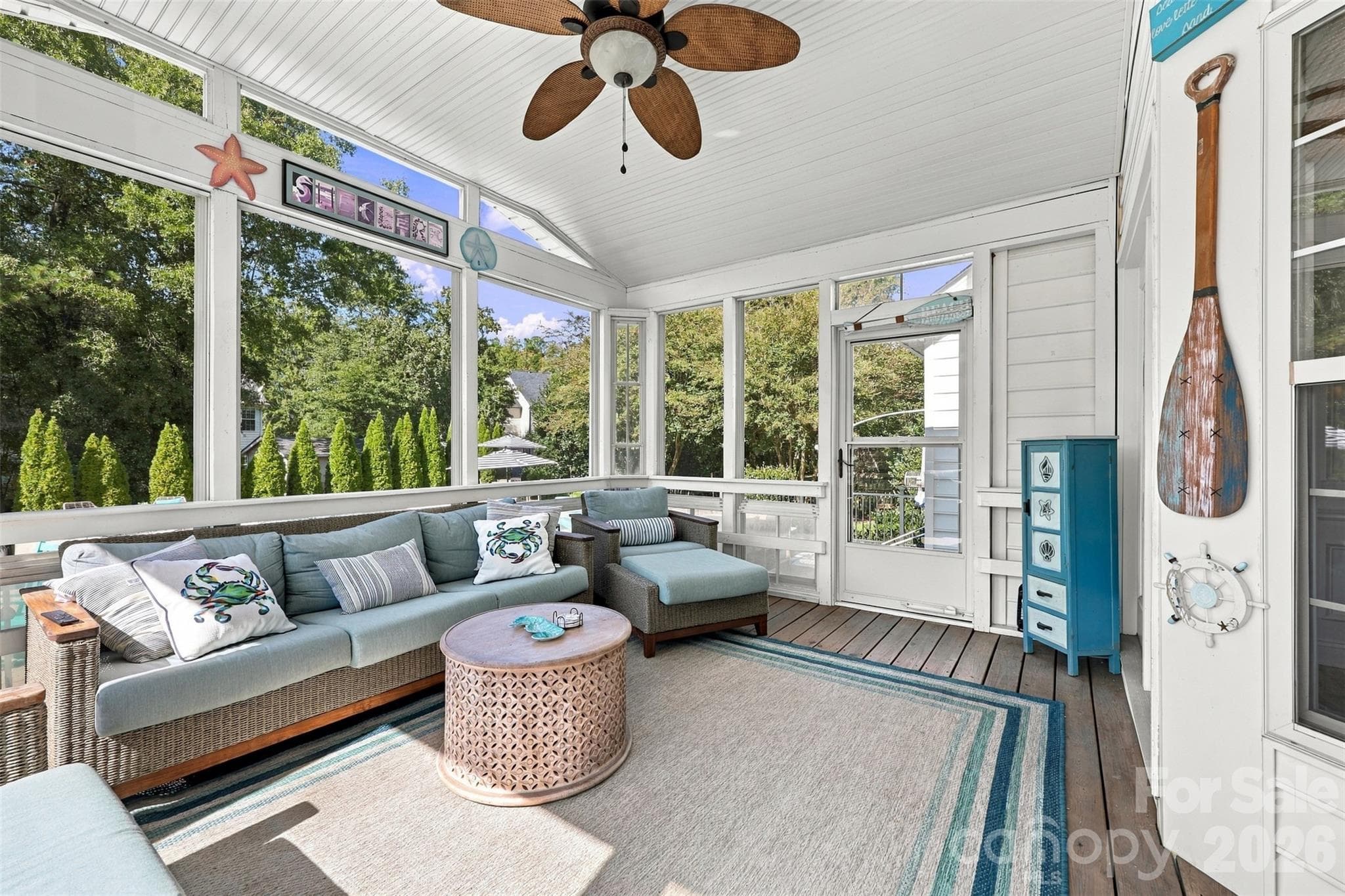 Single Family Residence at 15502 Tolliver Drive, Charlotte, photo 32 of 48