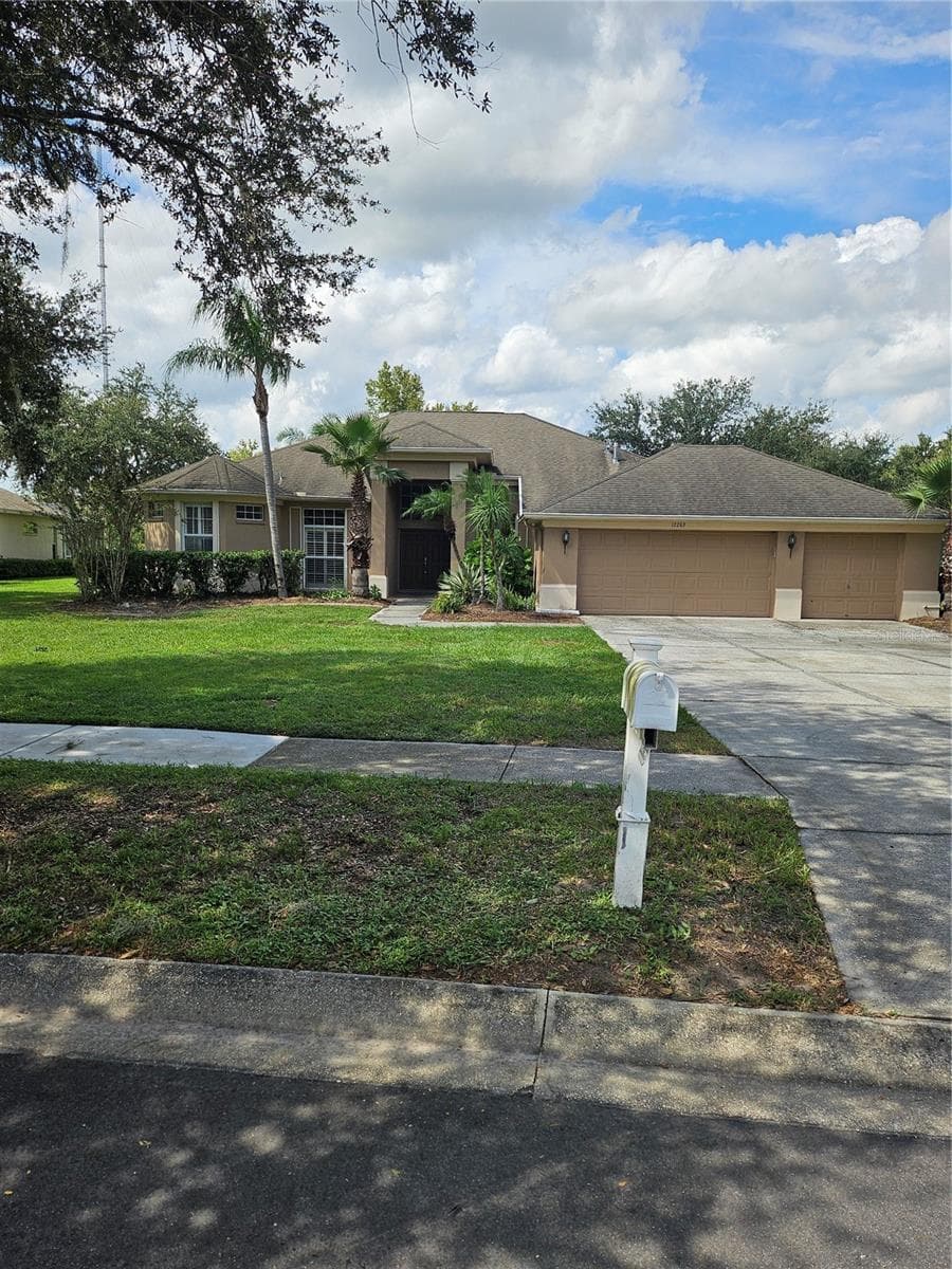 12263 CREEK EDGE DR