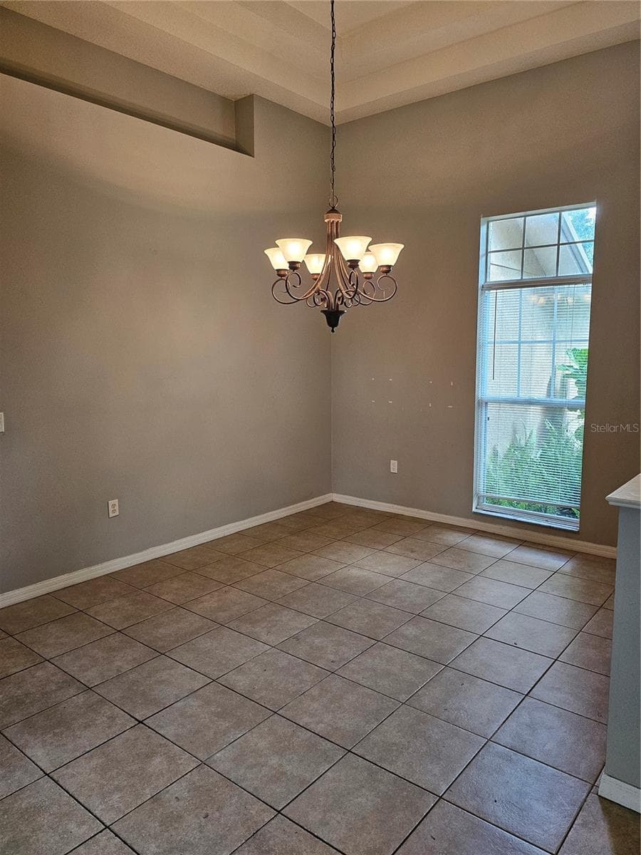Single Family Residence at 12263 CREEK EDGE DR, RIVERVIEW, photo 5 of 40