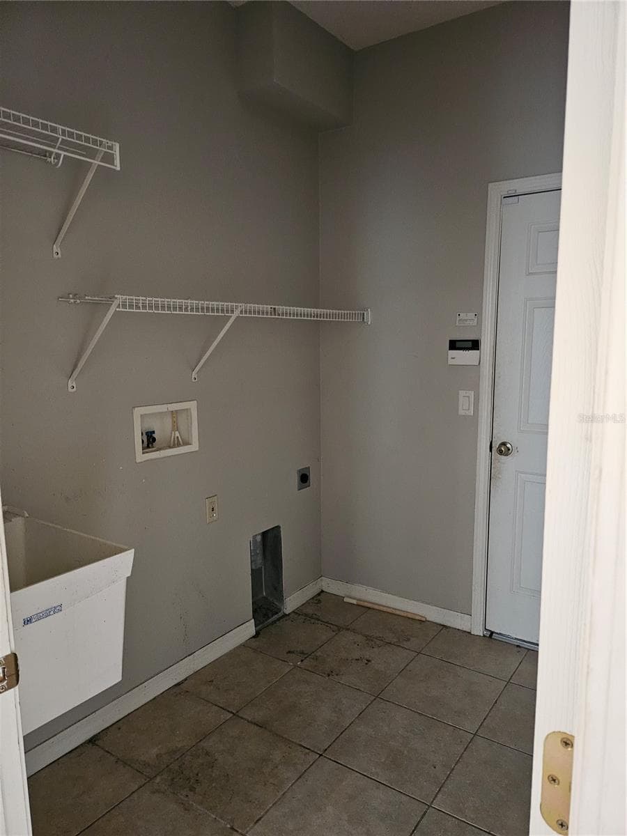 Single Family Residence at 12263 CREEK EDGE DR, RIVERVIEW, photo 13 of 40