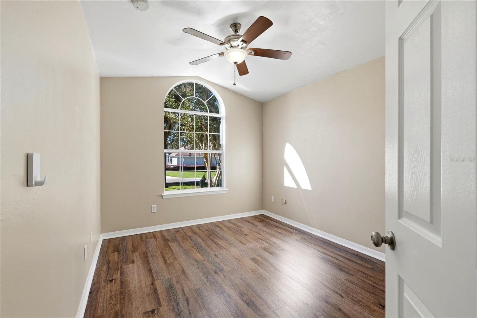 Single Family Residence at 7208 NW 121ST AVE, ALACHUA, photo 16 of 25