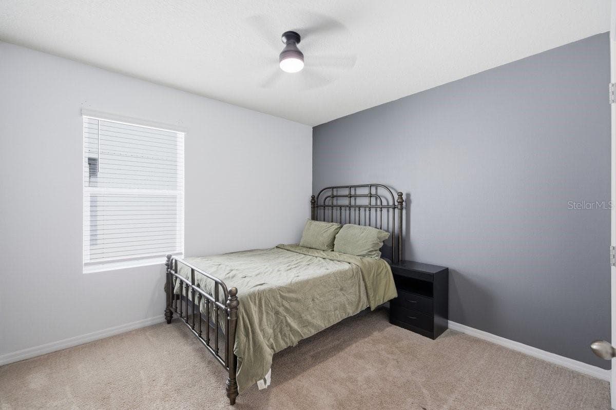 Single Family Residence at 17063 OVAL RUM DR, WIMAUMA, photo 17 of 28
