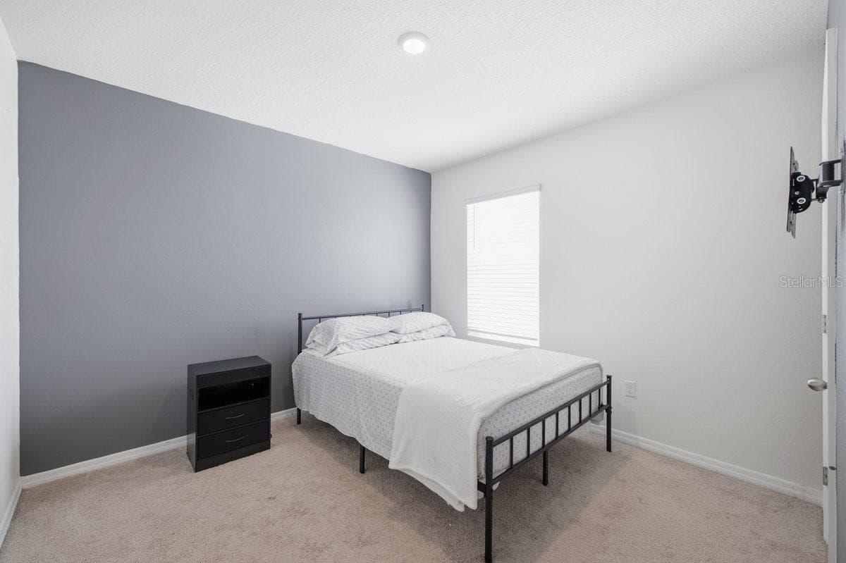 Single Family Residence at 17063 OVAL RUM DR, WIMAUMA, photo 18 of 28