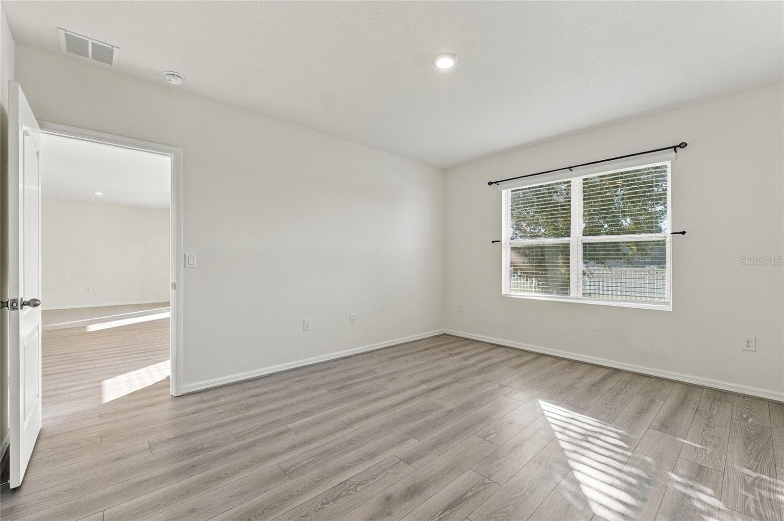 Single Family Residence at 138 GROVE BRANCH RD, WINTER HAVEN, photo 21 of 42