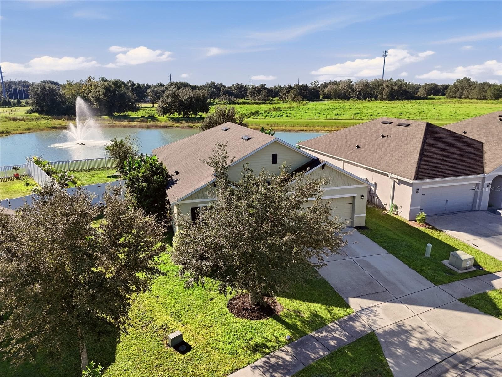 Single Family Residence at 138 GROVE BRANCH RD, WINTER HAVEN, photo 38 of 42