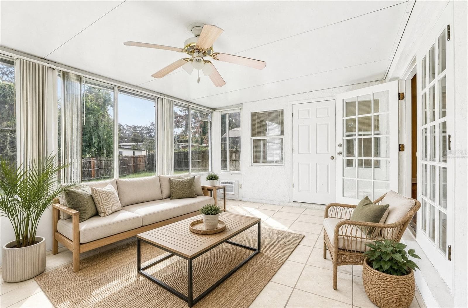 Florida Room. Virtually Staged. - 3423 ALISSA CT, ORLANDO