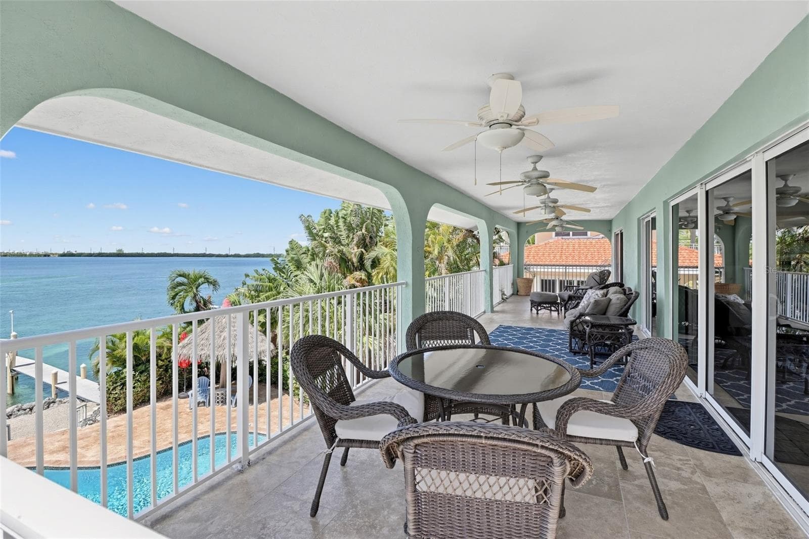 Single Family Residence at 422 HARBOUR DR, DUCK KEY, photo 7 of 41