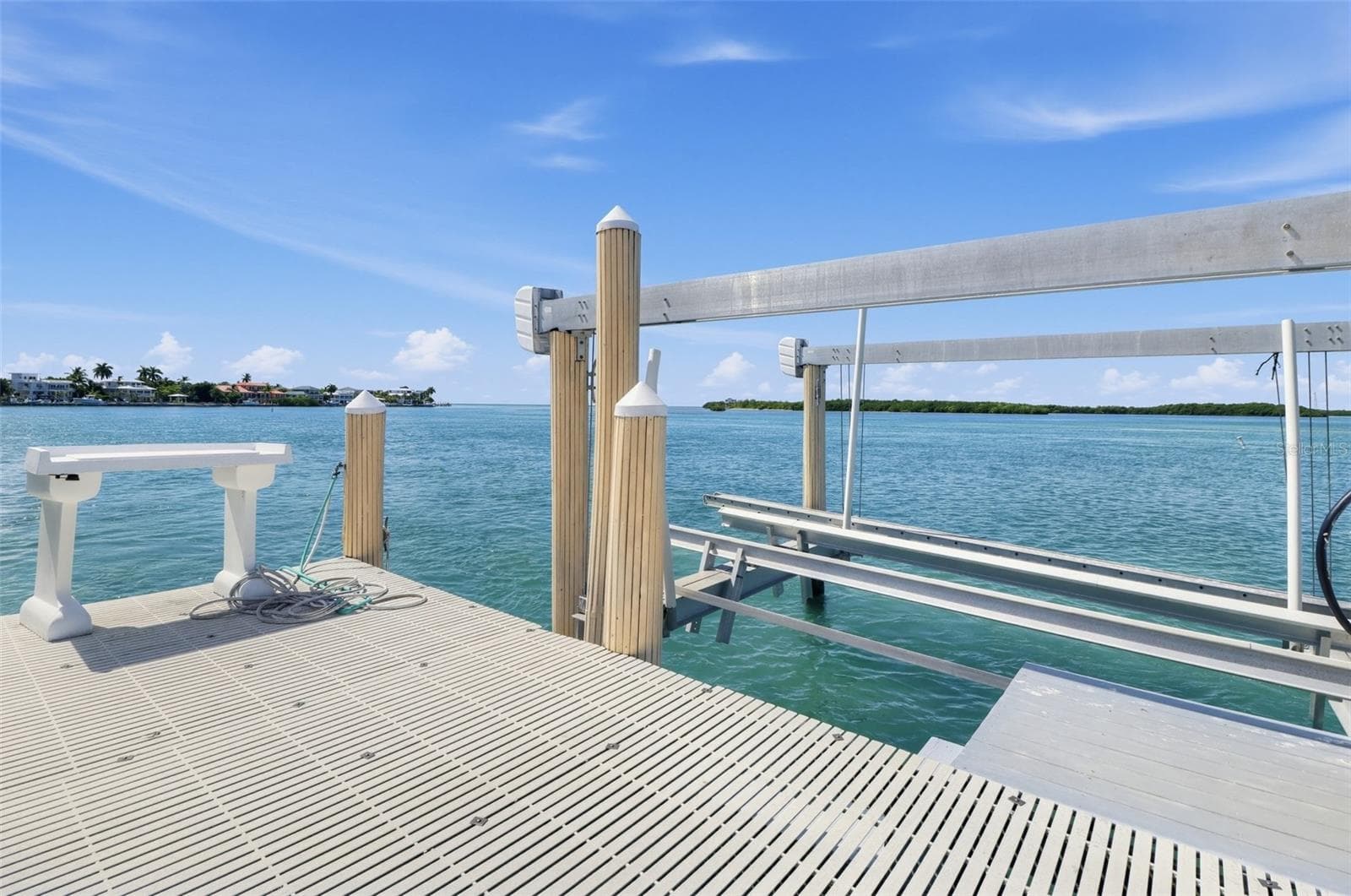 Single Family Residence at 422 HARBOUR DR, DUCK KEY, photo 35 of 41