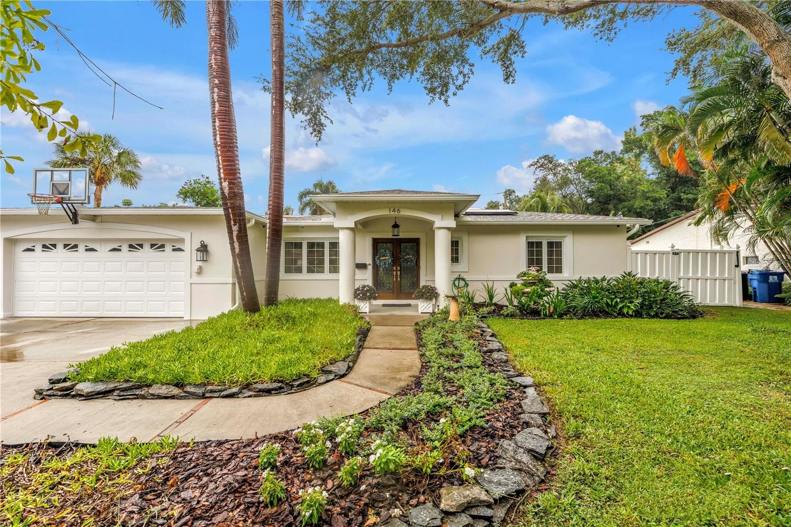 146 GIRALDA BLVD NE