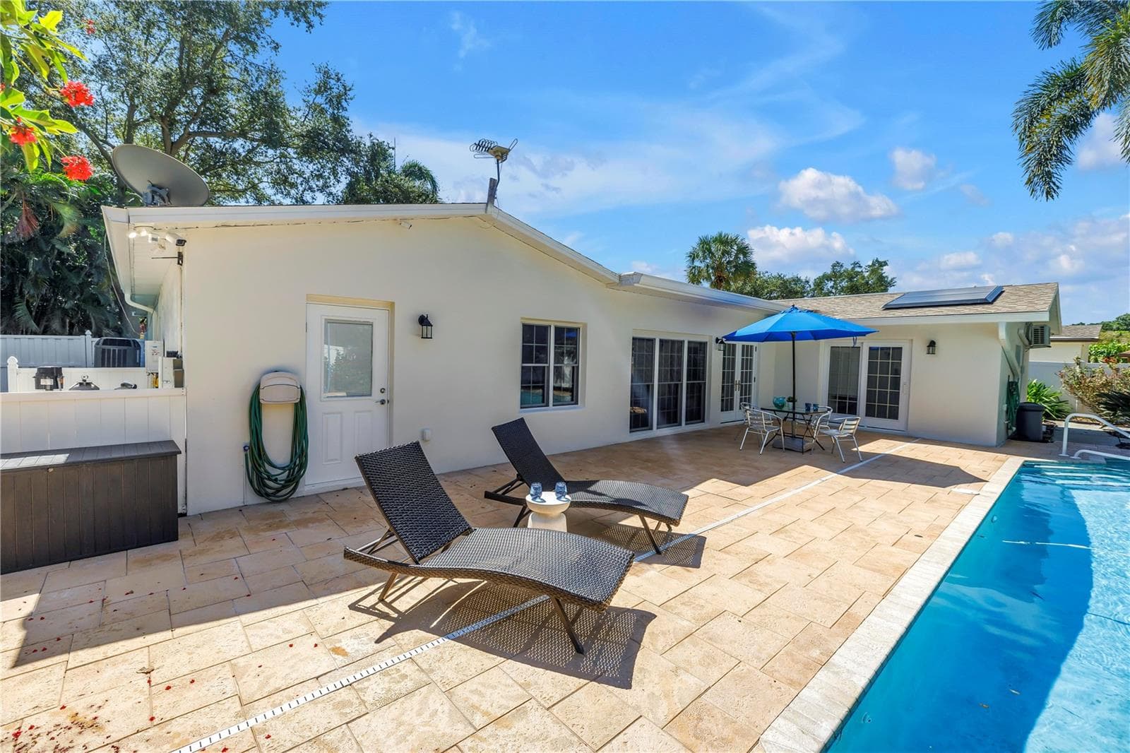 Single Family Residence at 146 GIRALDA BLVD NE, ST PETERSBURG, photo 12 of 49