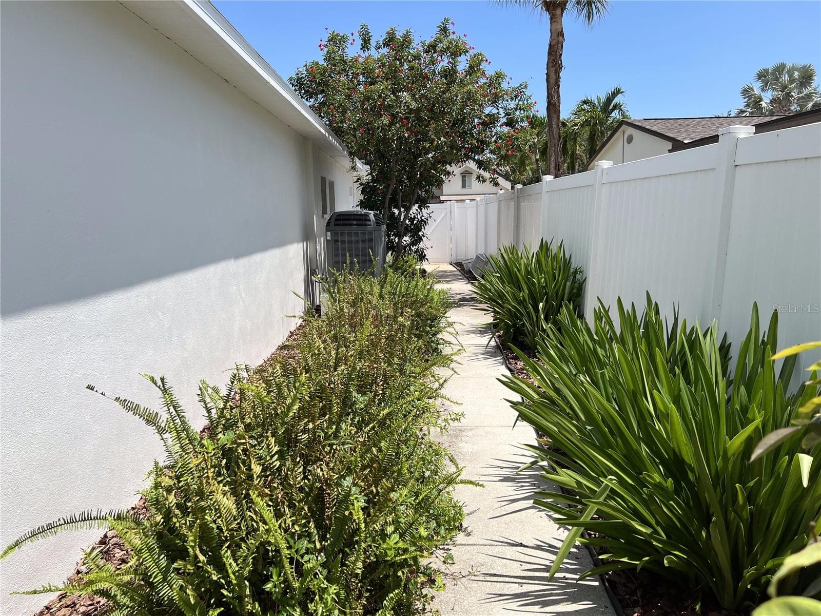 Single Family Residence at 146 GIRALDA BLVD NE, ST PETERSBURG, photo 41 of 49