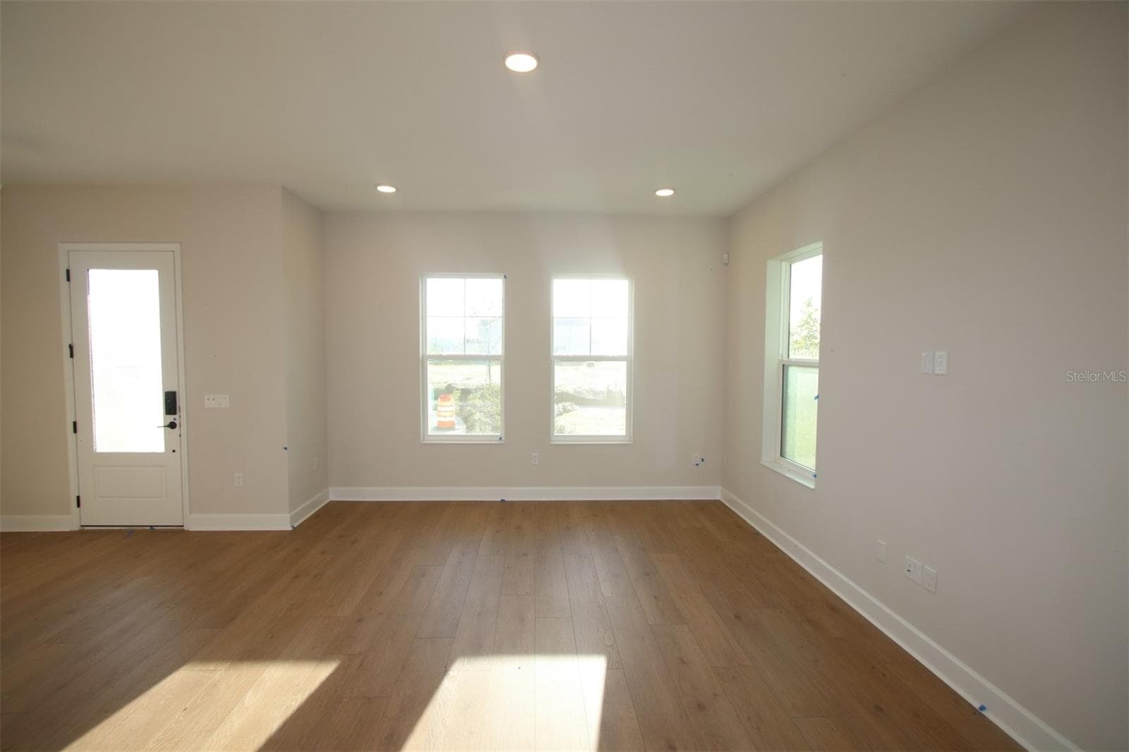 Single Family Residence at 3086 BONFIRE PATH, ST CLOUD, photo 9 of 23