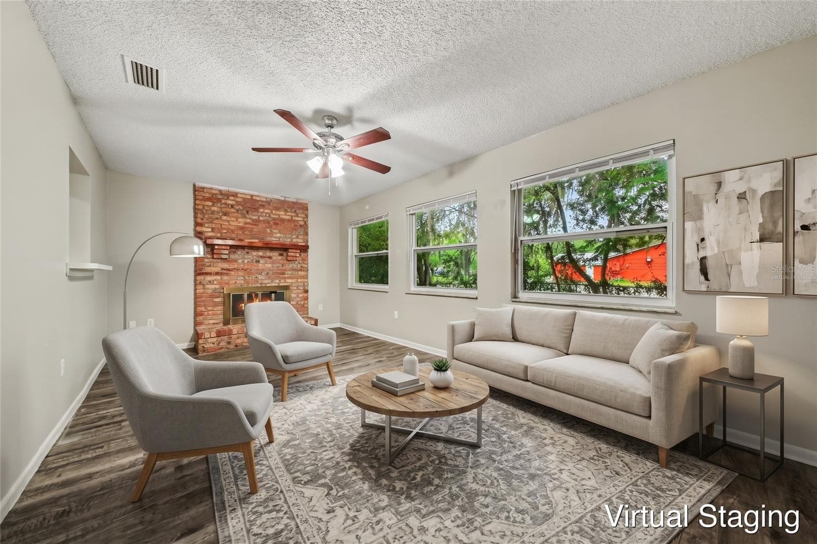 Virtually Staged - 2318 JOBBINS DR, LEESBURG
