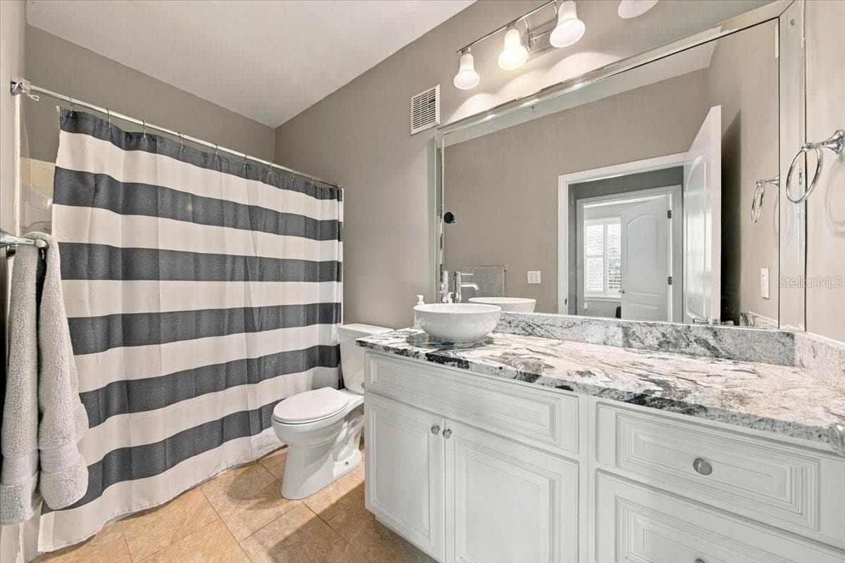 Condominium at 4221 W SPRUCE ST #1417, TAMPA, photo 25 of 33