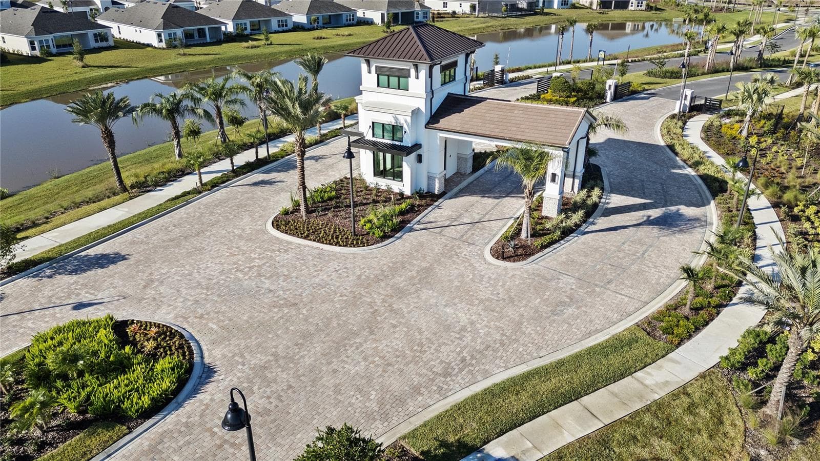 Amenities - Man guarded gate - 5303 HAVEN VIEW DR, CLERMONT