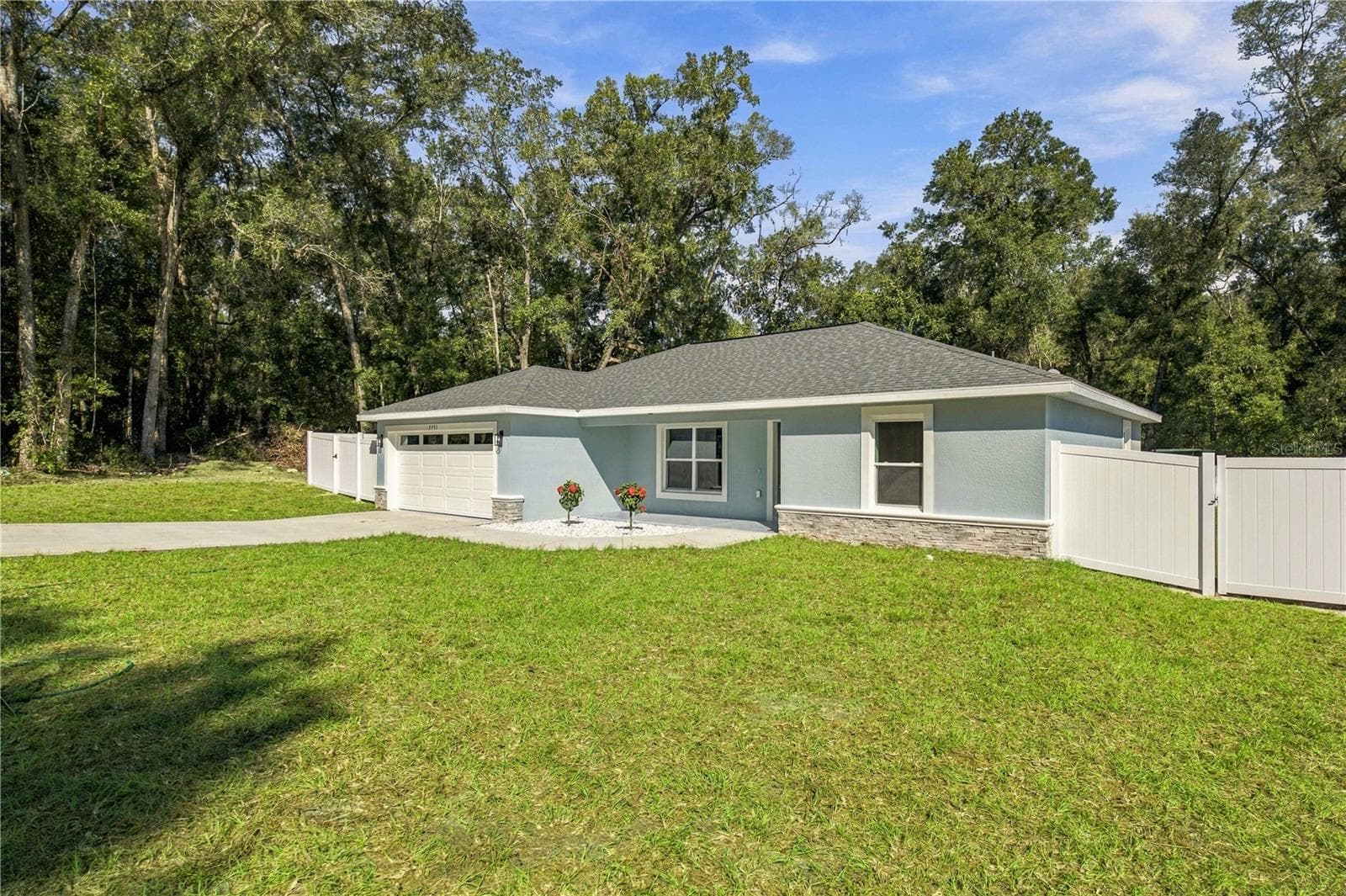 Single Family Residence at 3951 SE 140TH PL, SUMMERFIELD, photo 2 of 29