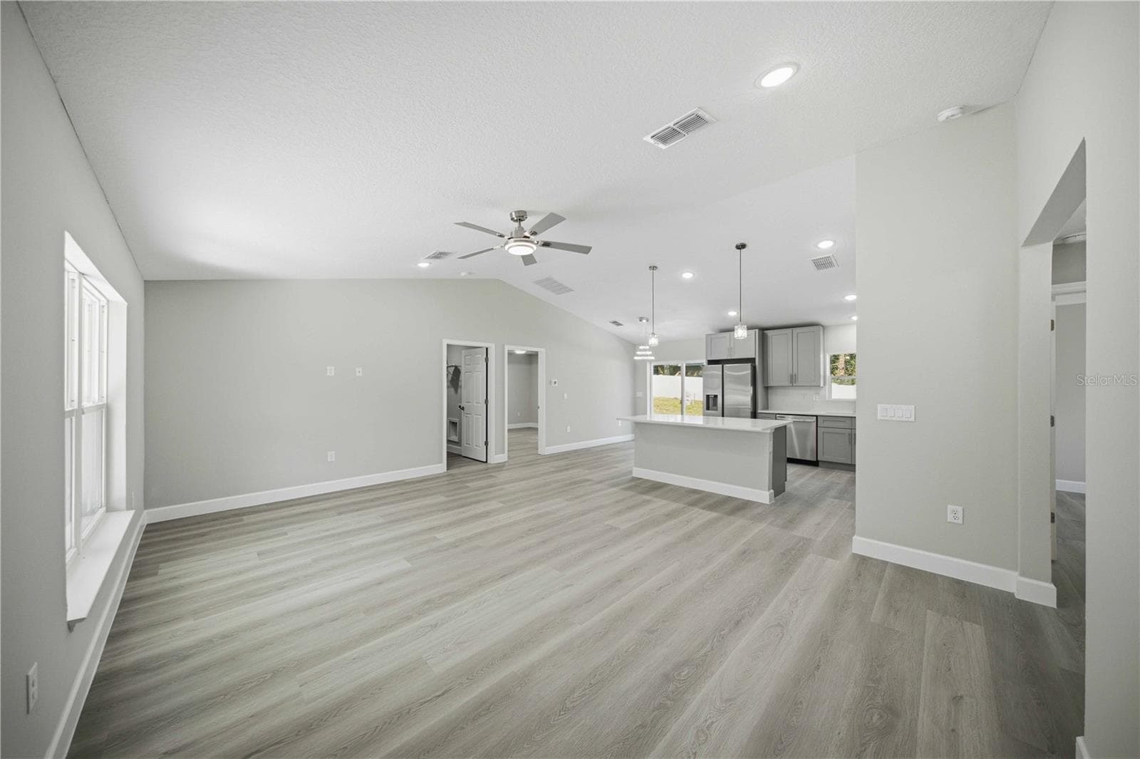Single Family Residence at 3951 SE 140TH PL, SUMMERFIELD, photo 5 of 29