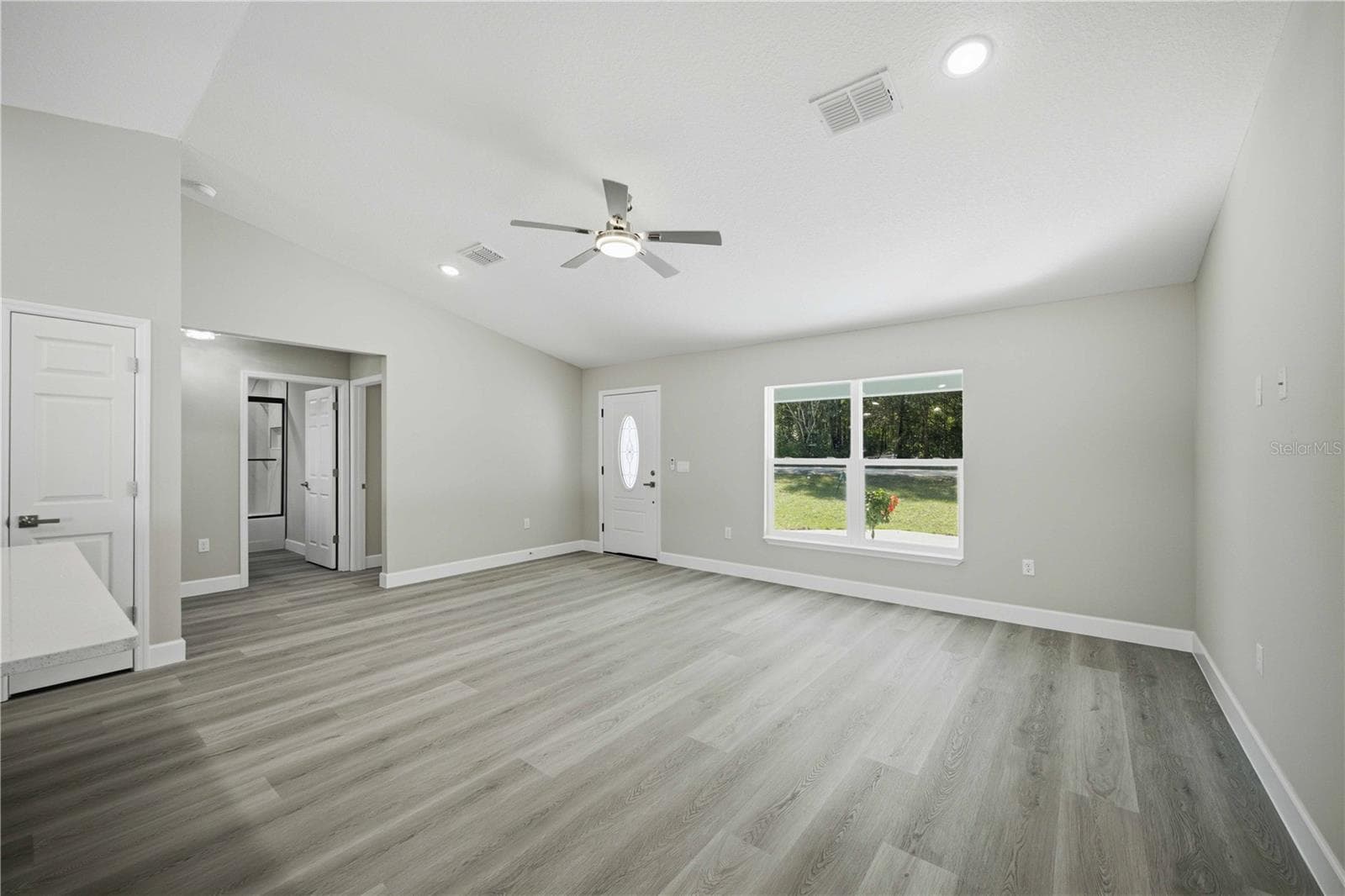 Single Family Residence at 3951 SE 140TH PL, SUMMERFIELD, photo 7 of 29