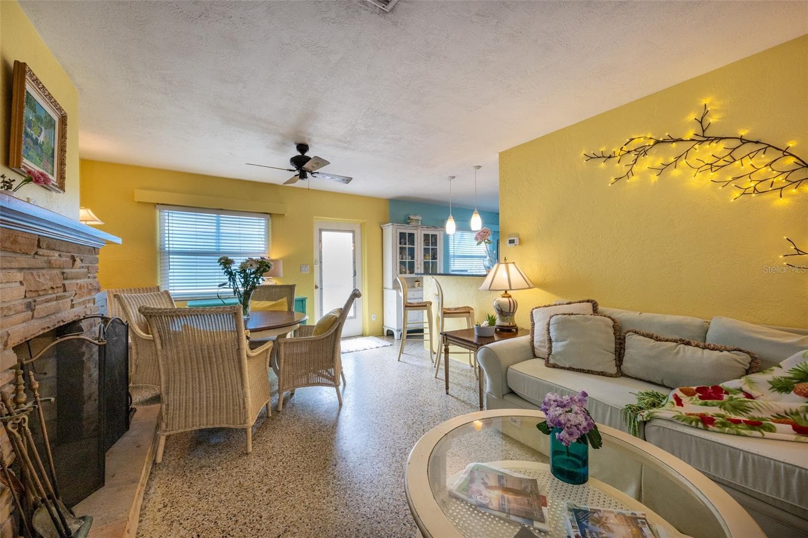 Single Family Residence at 705 N PENINSULA AVE, NEW SMYRNA BEACH, photo 15 of 28