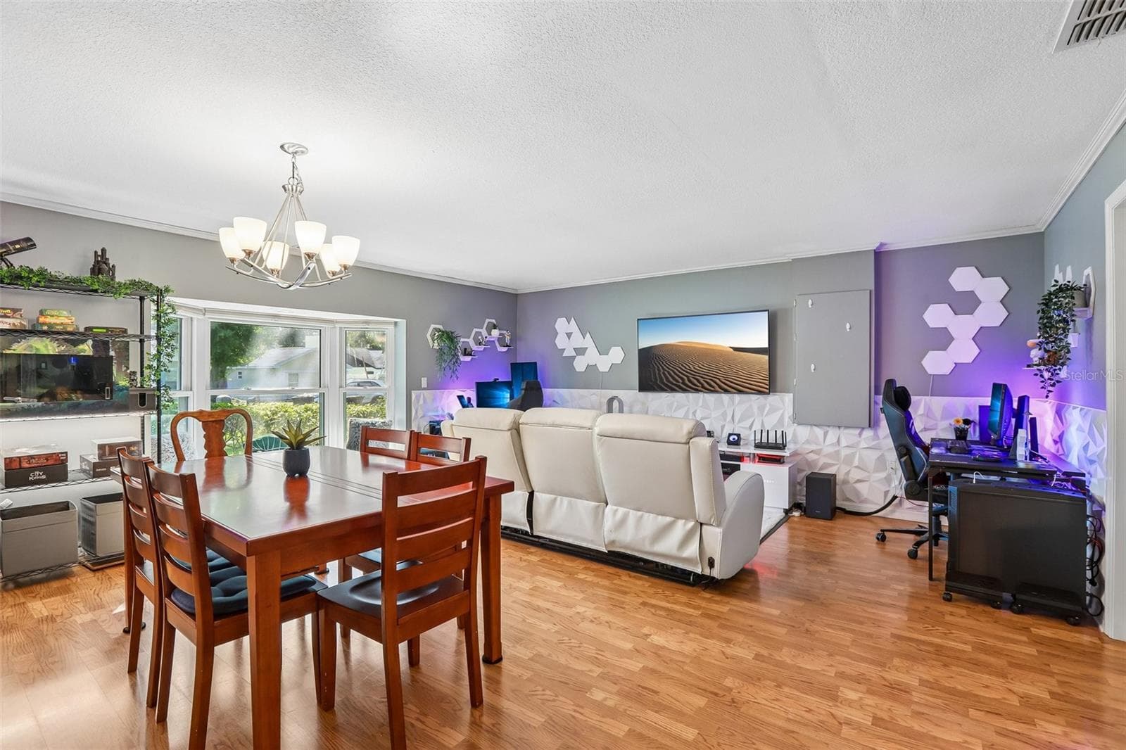 Single Family Residence at 3803 OPAL DR, MULBERRY, photo 12 of 33