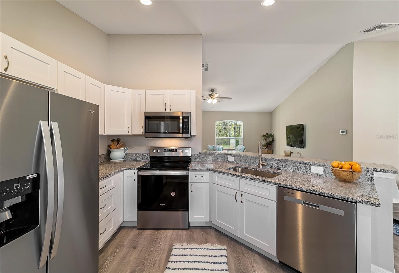 Single Family Residence at 15899 SW 33RD AVENUE RD, OCALA, photo 4 of 17