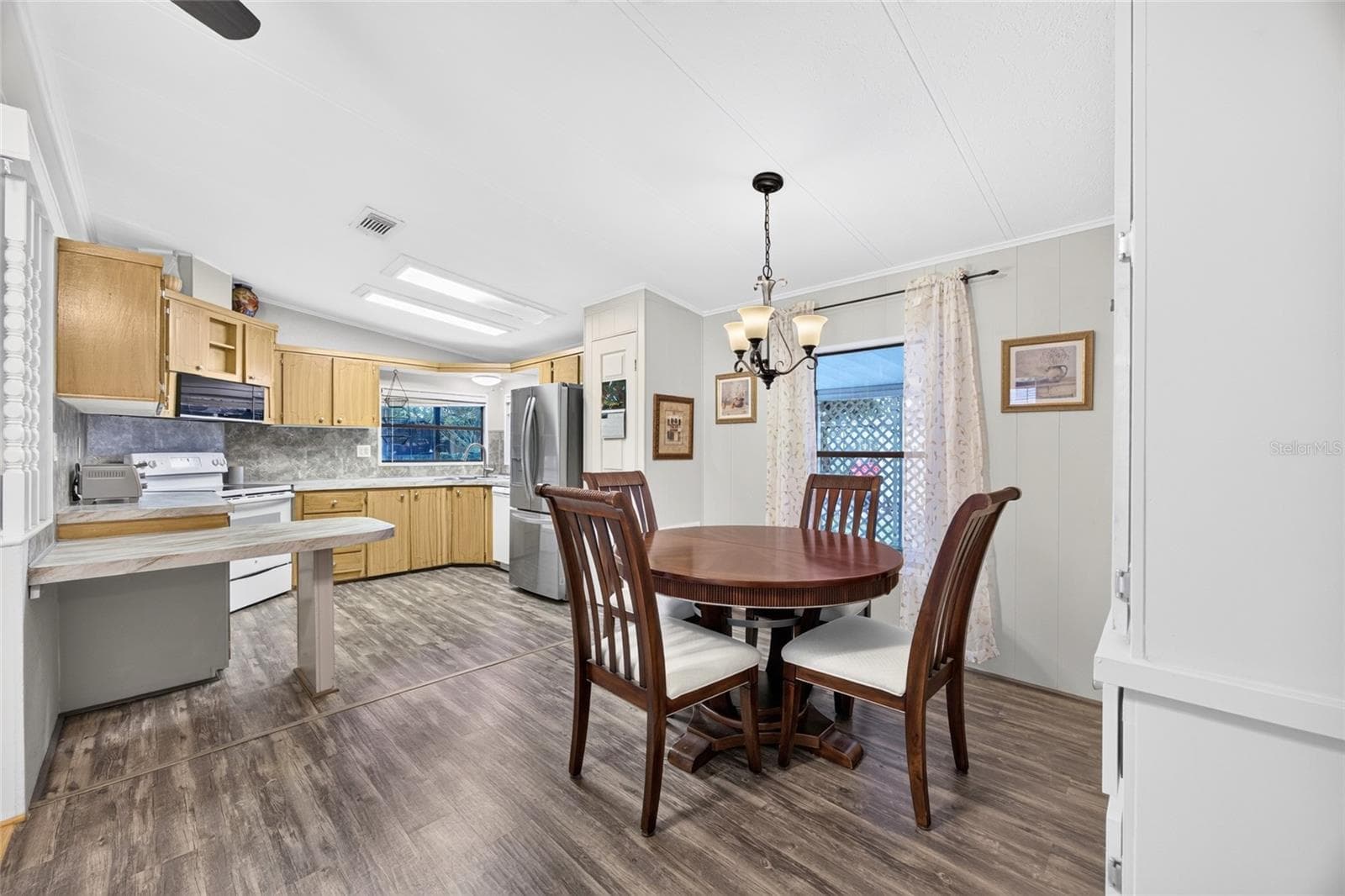 Manufactured Home at 305 S TIMBER TRL, WILDWOOD, photo 6 of 59